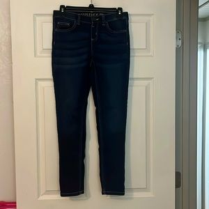 NWOT GIRLS JUSTICE SKINNY JEANS : SIZE 14